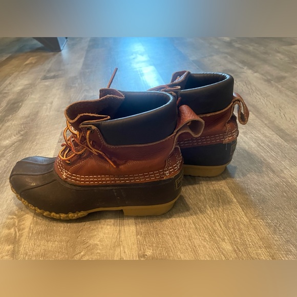 LL Bean Boot - Picture 2 of 5
